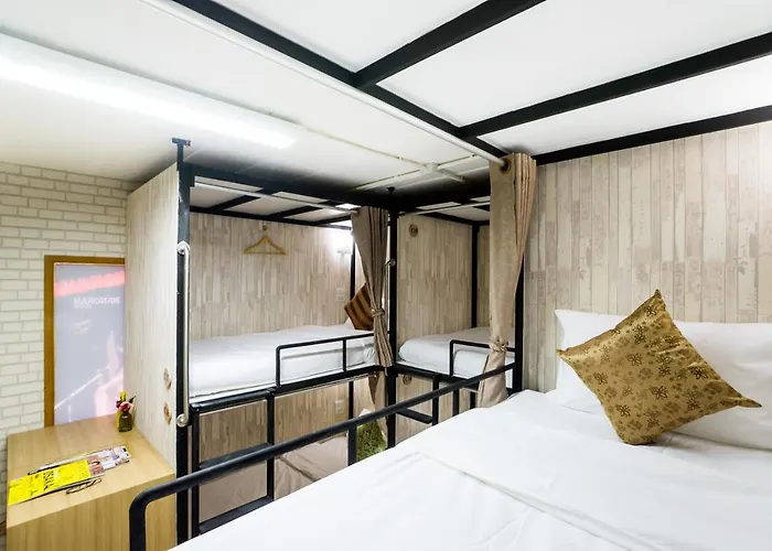 Hostel At Thonglor กรุงเทพมหานคร